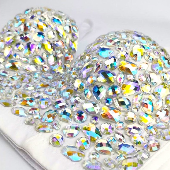 Absolutely Stunning White AB Embellished Gem Stone Beaded Bustier Corset Top - Picture 3 of 9